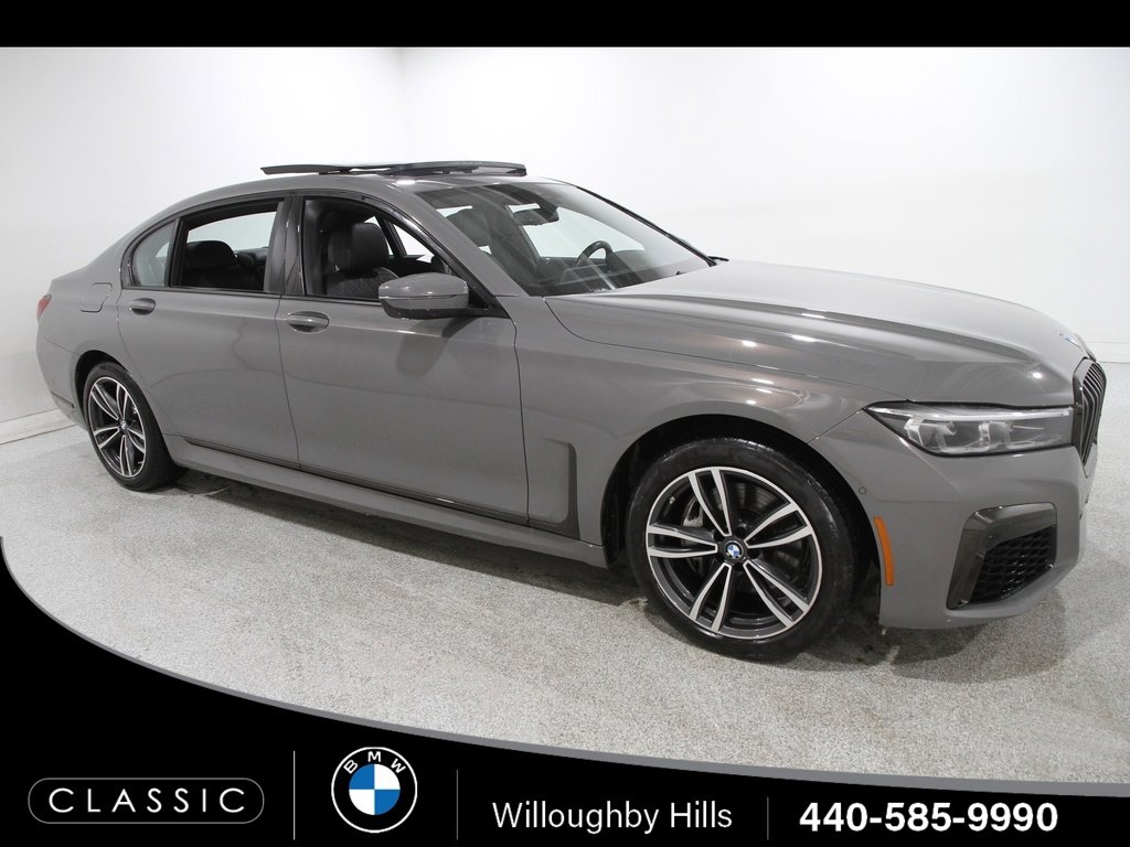 Certified 2022 BMW 740i xDrive w/ M Sport Package image 1