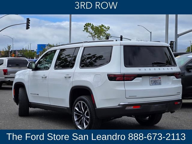 Used 2022 Jeep Wagoneer Series III w/ Premium Group I AWD/4WD image 6