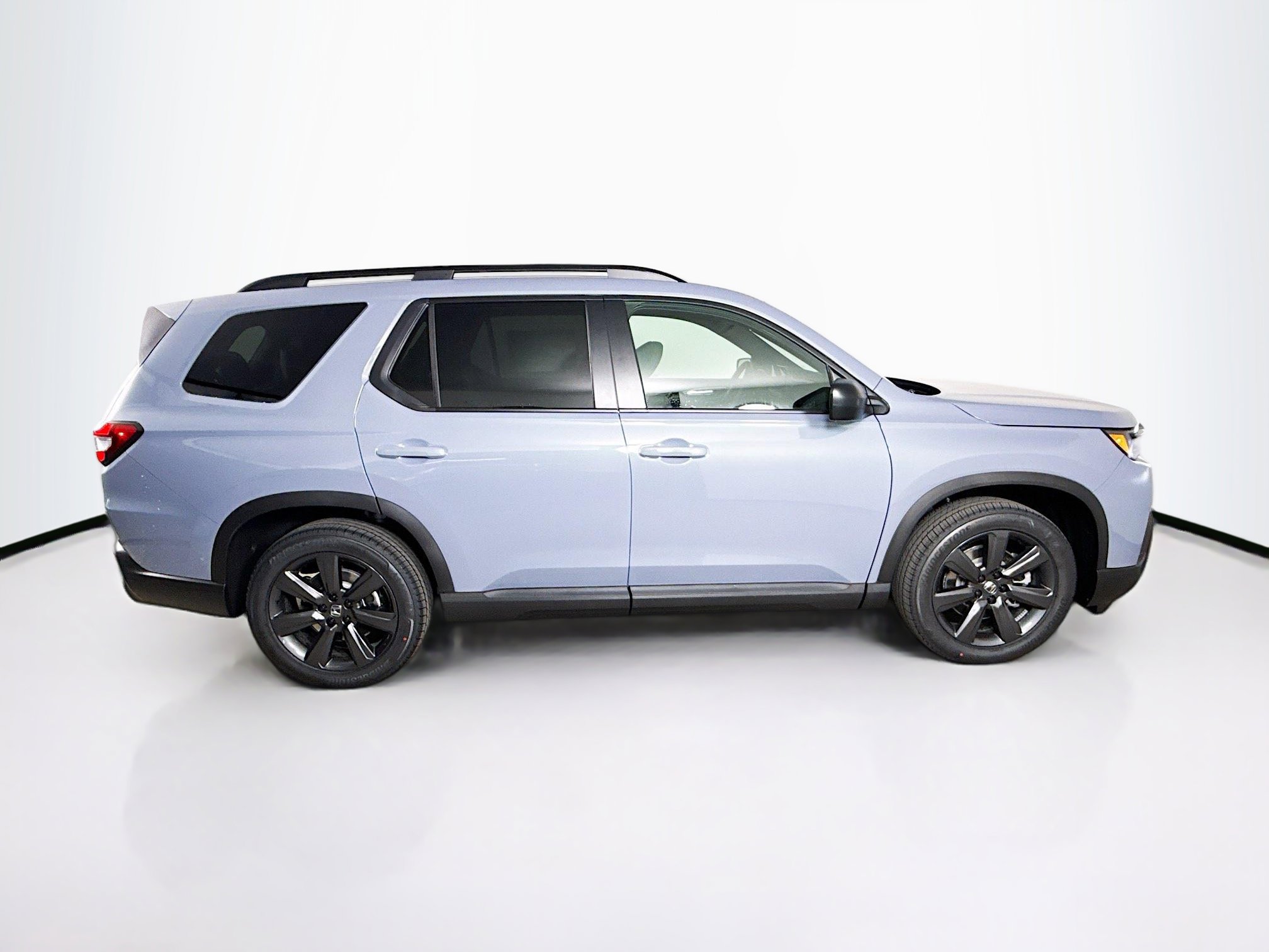 New 2026 Honda Pilot Sport image 2