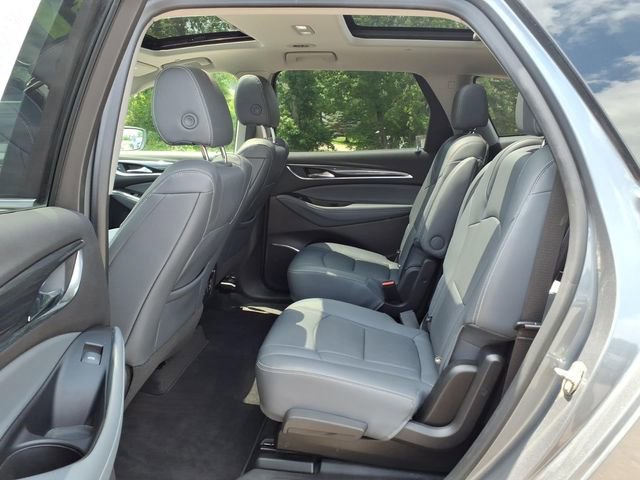 Used 2019 Buick Enclave Premium w/ Experience Buick Package AWD/4WD image 11
