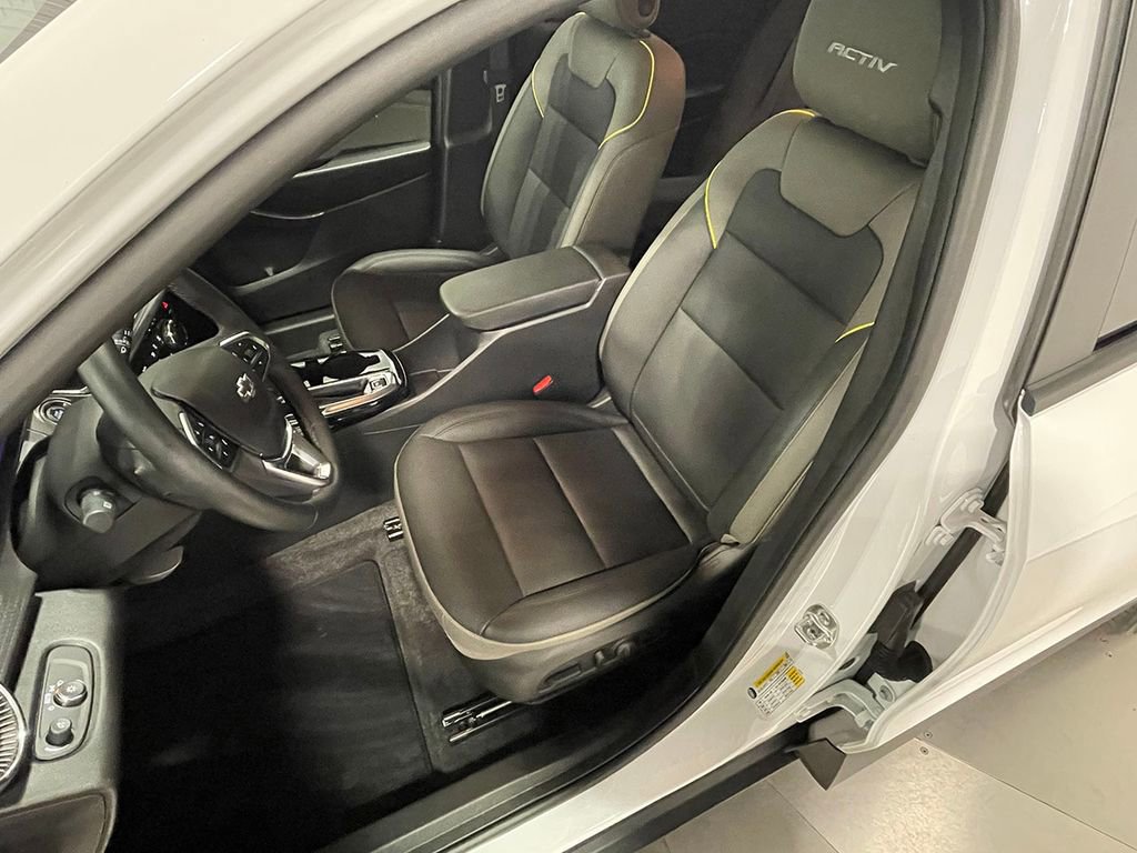 Used 2025 Chevrolet Trax ACTIV image 20