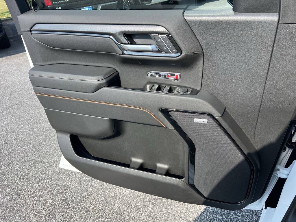 New 2025 GMC Sierra 1500 AT4 w/ Technology Package image 14