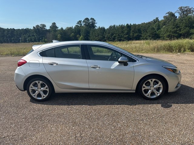 Used 2018 Chevrolet Cruze Premier w/ Enhanced Convenience Package image 7