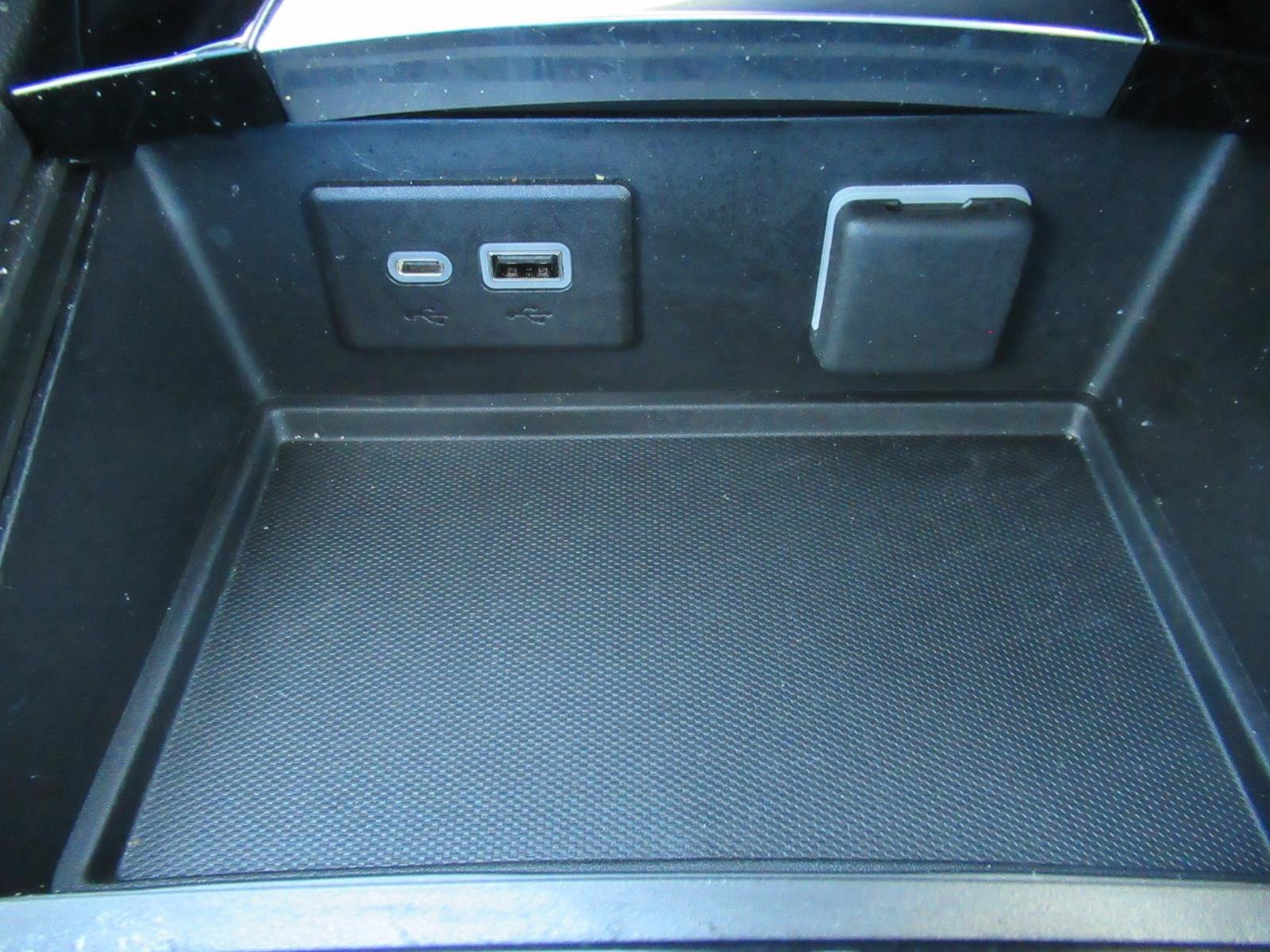 Used 2023 Buick Envision Essence w/ Sport Touring Package AWD/4WD image 30