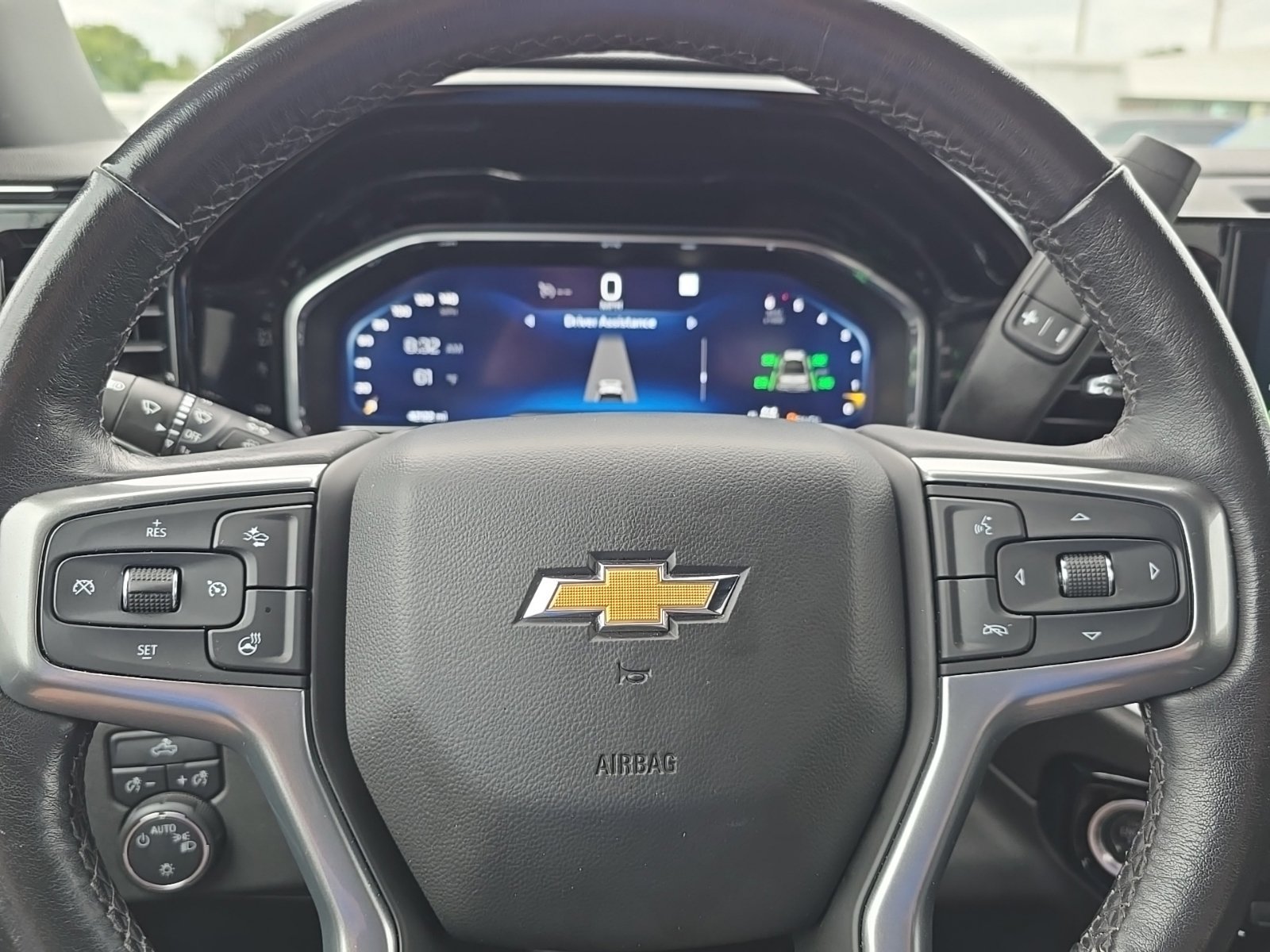 Used 2022 Chevrolet Silverado 1500 LT AWD/4WD image 18