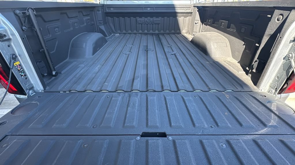 Used 2025 GMC Sierra 2500 Denali w/ Denali Reserve Package AWD/4WD image 26