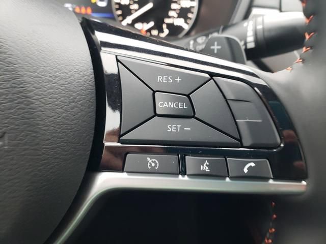 New 2025 Nissan Altima 2.5 SR image 17