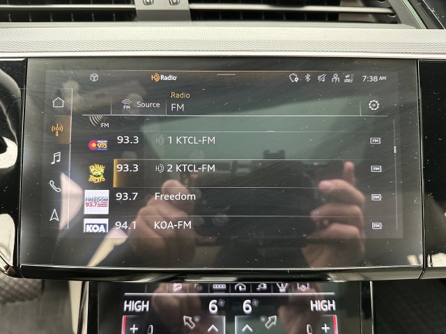 Certified 2024 Audi Q8 e-tron Premium Plus w/ Prestige Package AWD/4WD image 16