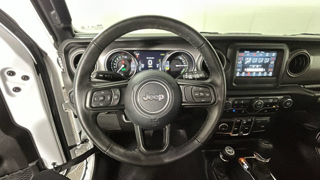 Used 2023 Jeep Wrangler Unlimited w/ Cold Weather Group AWD/4WD image 14