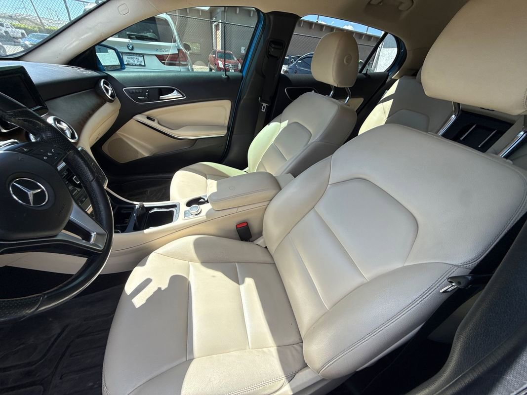 Used 2015 Mercedes-Benz GLA 250 4MATIC image 12