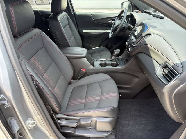Used 2023 Chevrolet Equinox RS AWD/4WD image 27