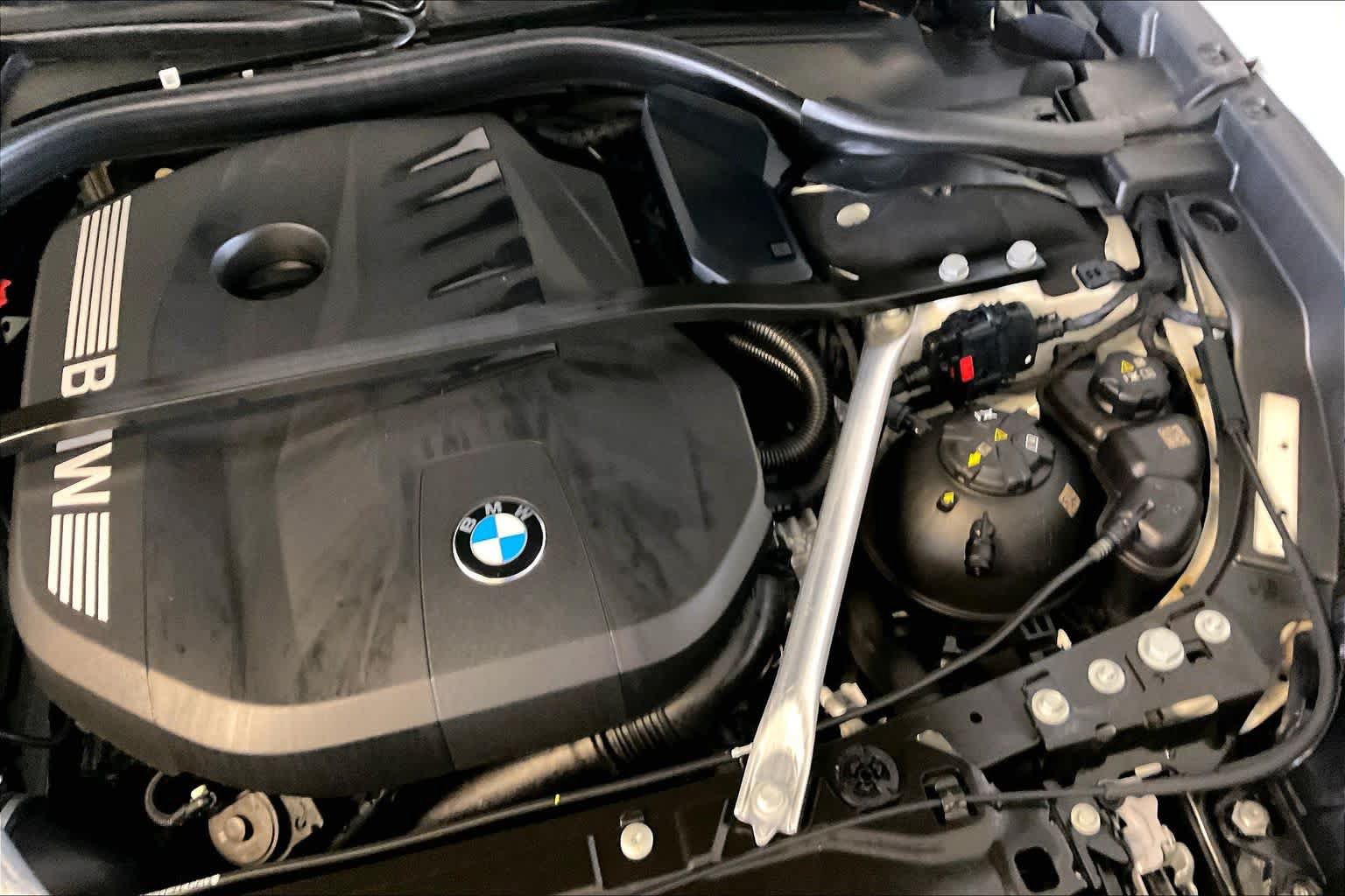 Certified 2025 BMW 740i RWD image 28