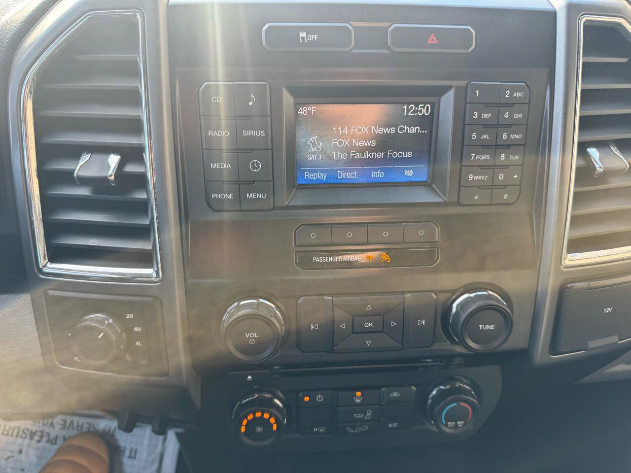 Used 2015 Ford F150 XLT w/ Equipment Group 301A Mid AWD/4WD image 20