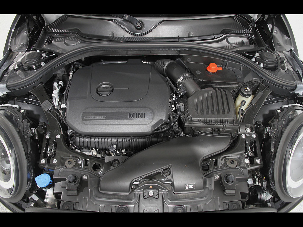 Certified 2024 MINI Cooper Clubman S AWD/4WD image 20