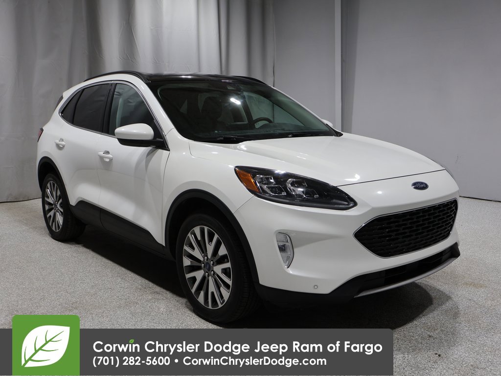 Used 2022 Ford Escape Titanium w/ Class II Trailer Tow Package