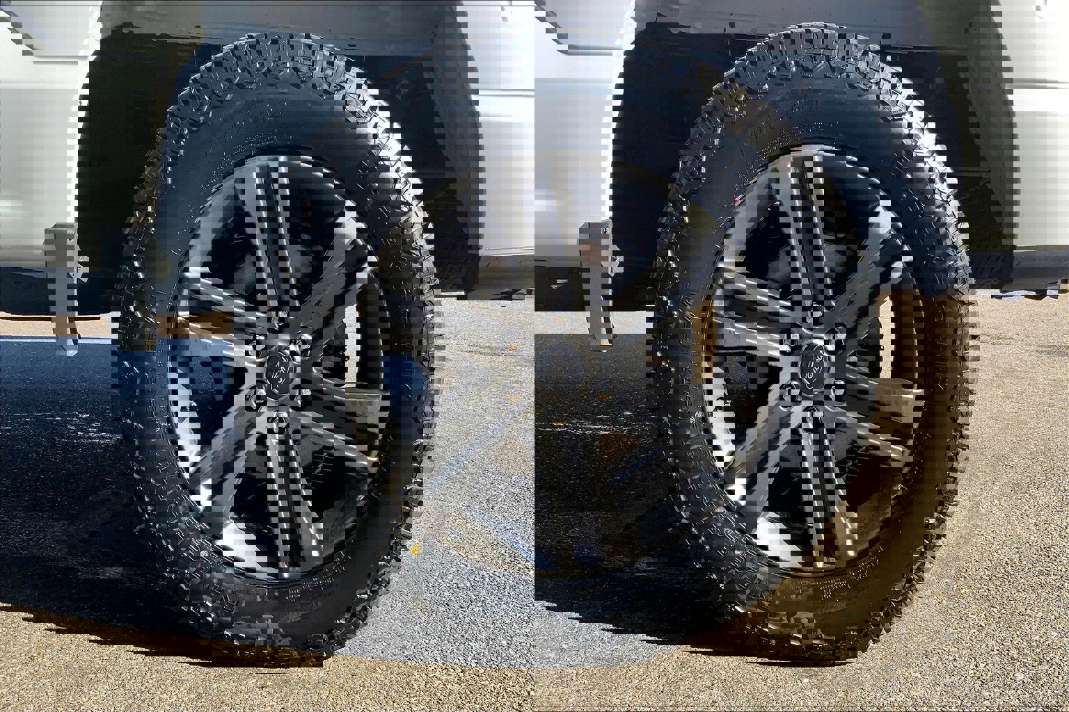 Used 2022 Ford F150 XLT w/ Equipment Group 302A High image 10