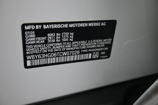New 2026 BMW i5 eDrive40 w/ Premium Package RWD image 18