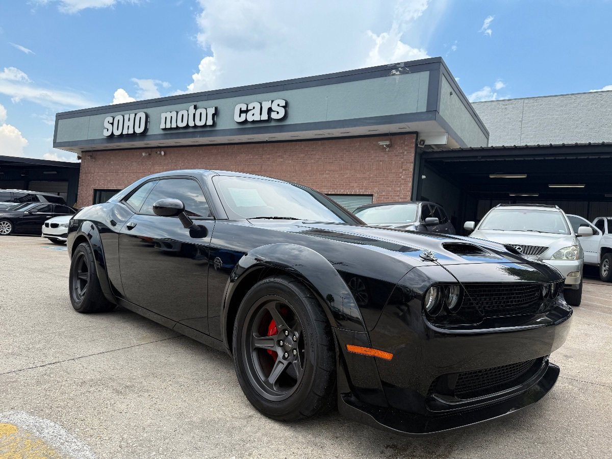 Used 2023 Dodge Challenger SRT Super Stock RWD image 3
