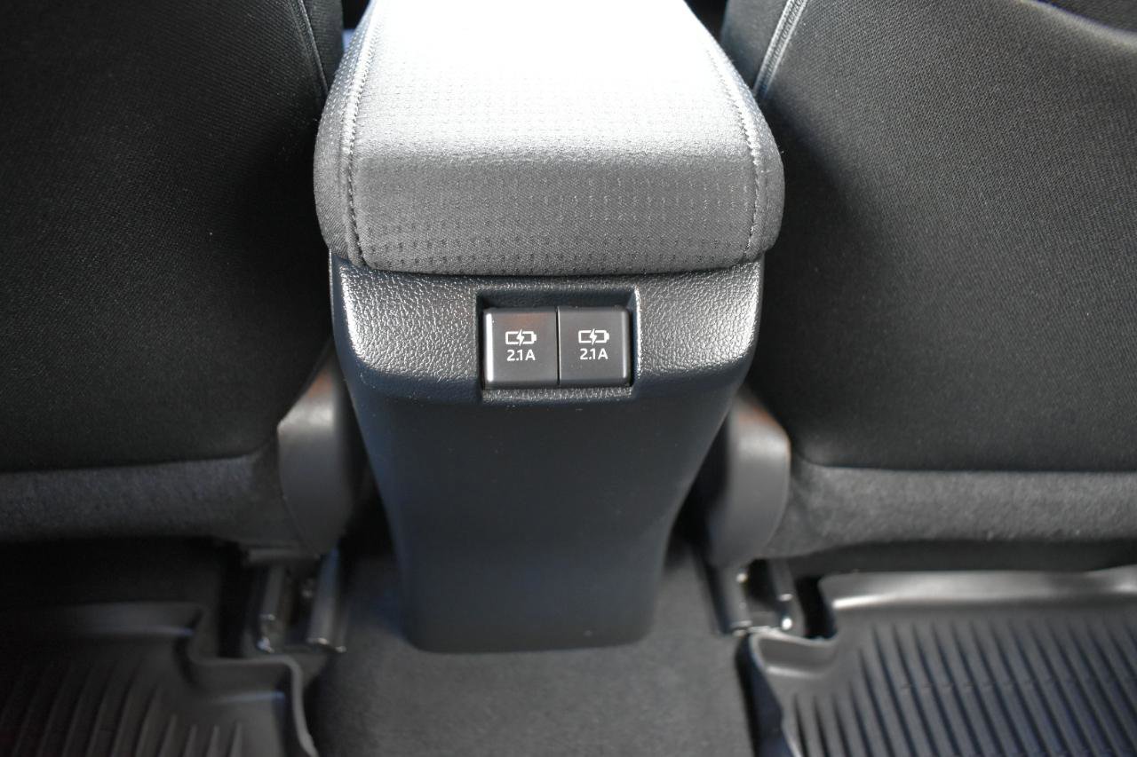 Used 2022 Toyota Prius LE FWD image 42