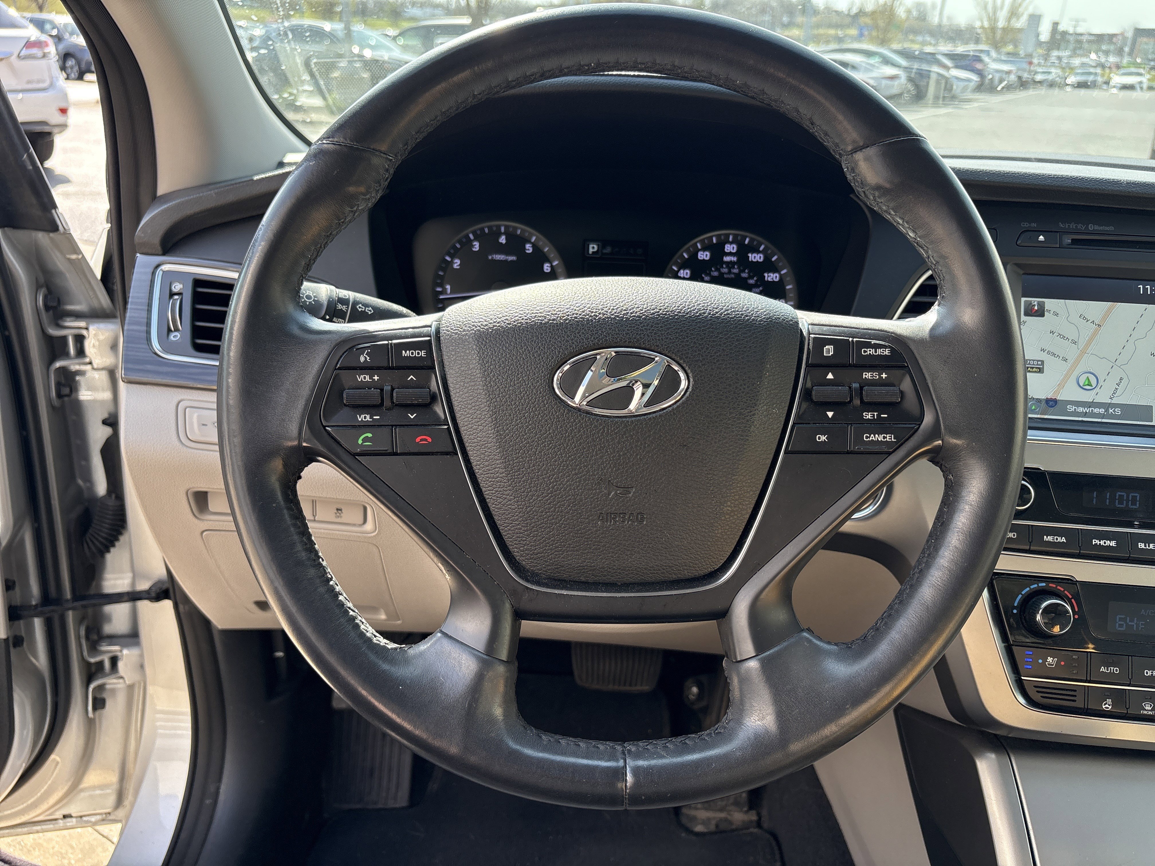 Used 2015 Hyundai Sonata Limited w/ Option Group 05 image 18