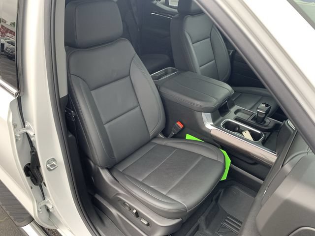 Certified 2025 Chevrolet Silverado 1500 LTZ AWD/4WD image 28