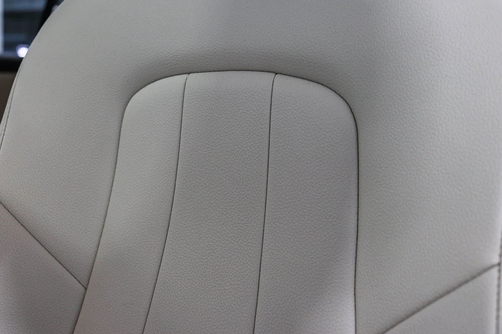 Used 2022 Mercedes-Benz GLB 250 image 26