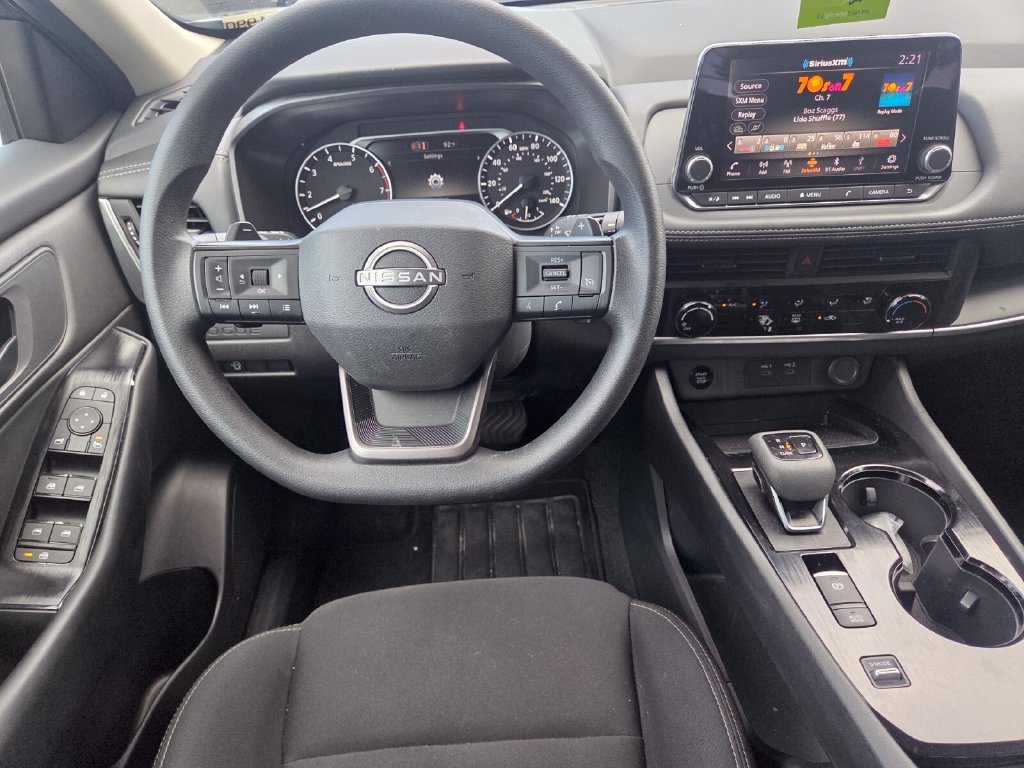 Used 2026 Nissan Rogue S FWD image 22