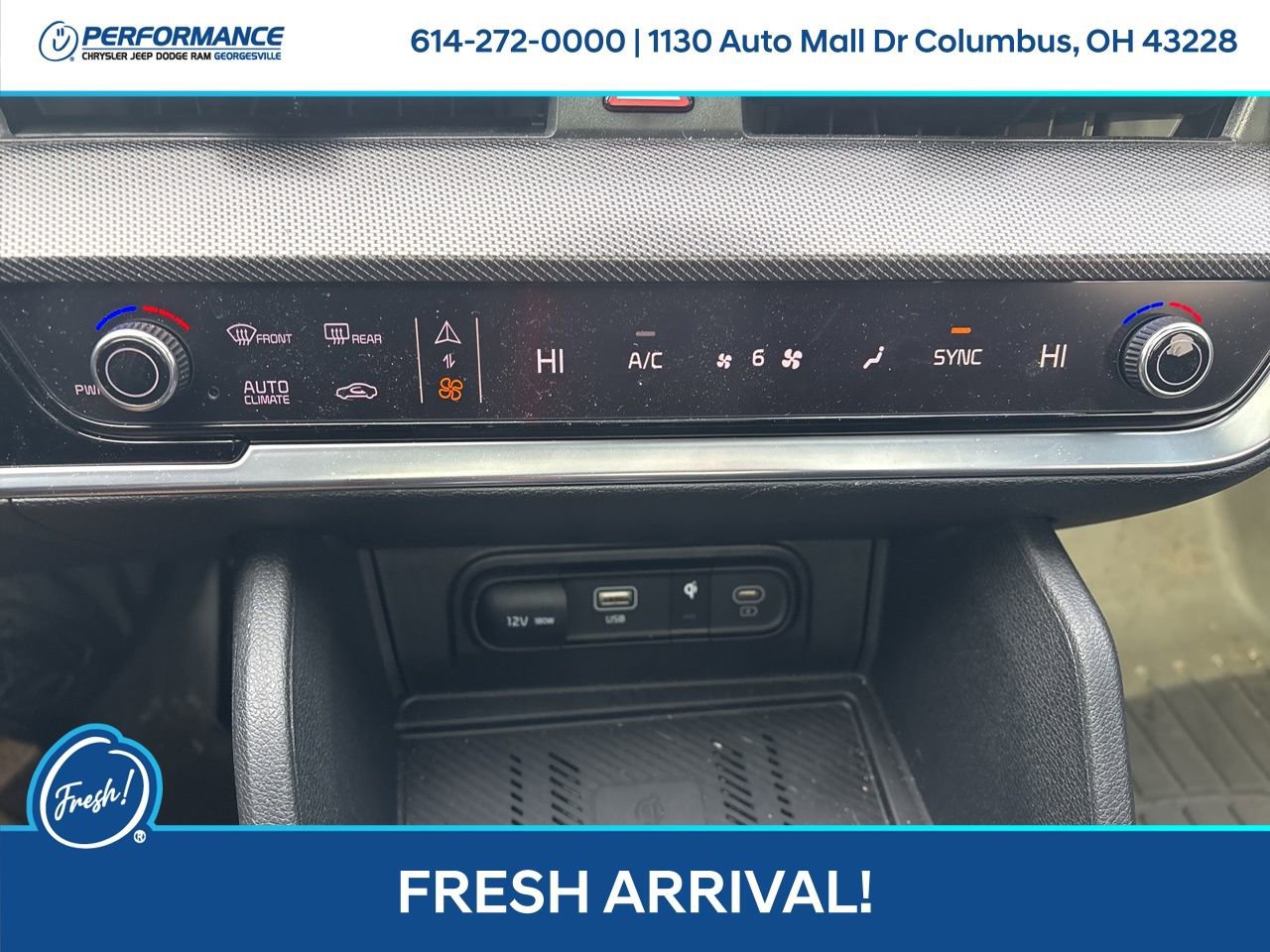 Used 2025 Kia Sportage SX image 22