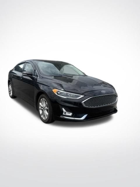 Used 2019 Ford Fusion Energi Titanium FWD image 7