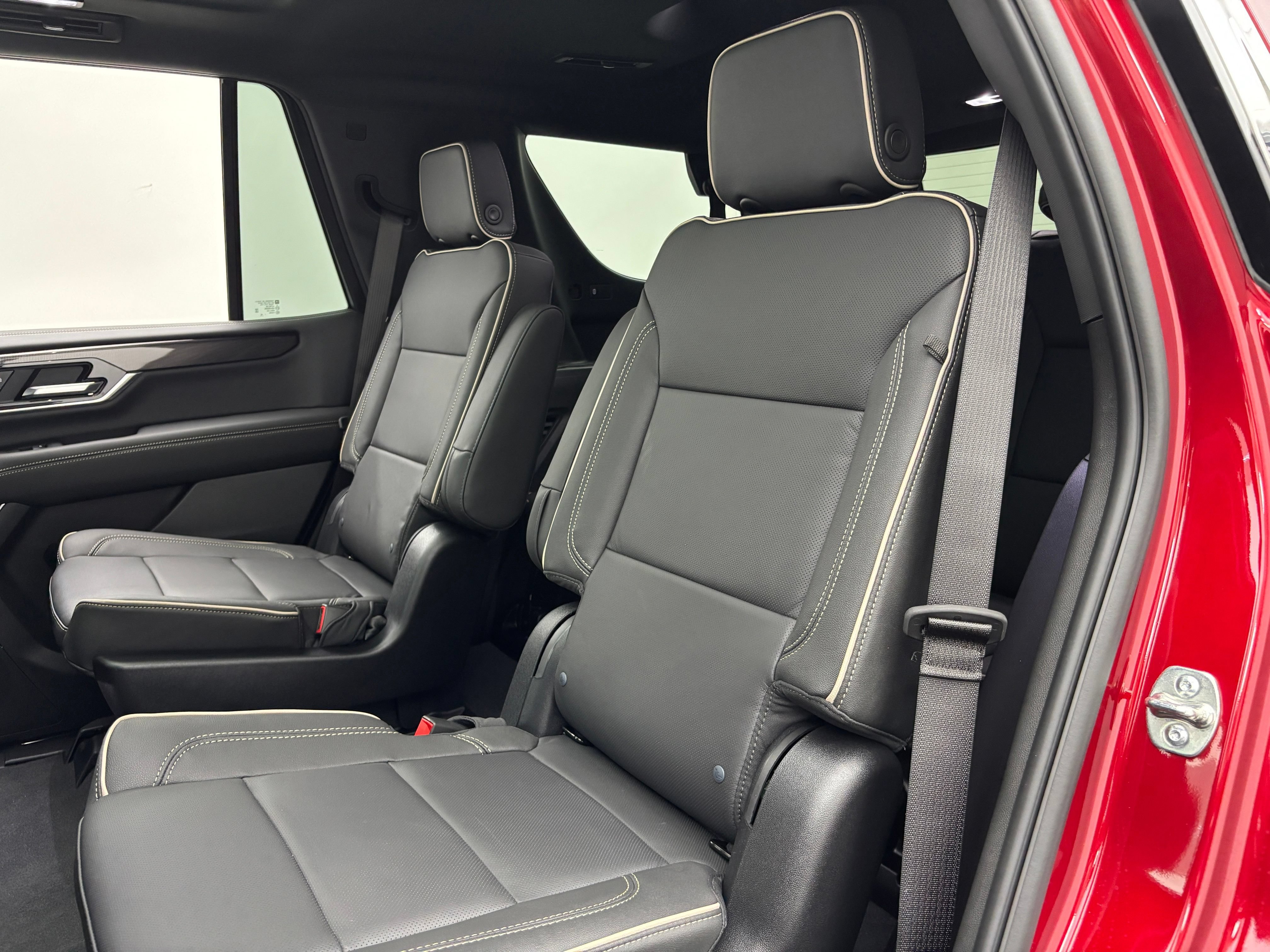 New 2026 GMC Yukon Elevation w/ Elevation Premium Package AWD/4WD image 50