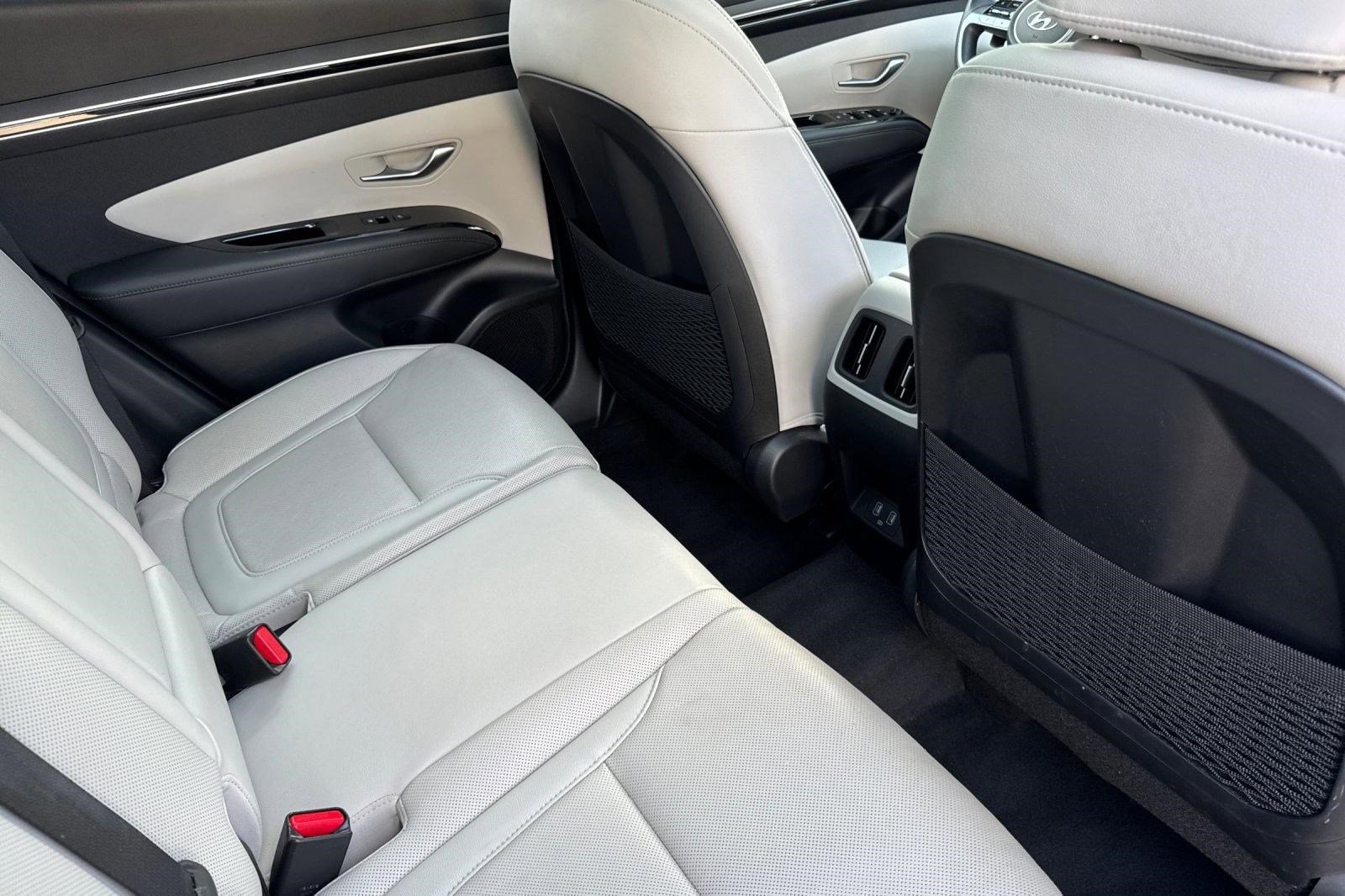 Used 2023 Hyundai Tucson Limited AWD/4WD image 30