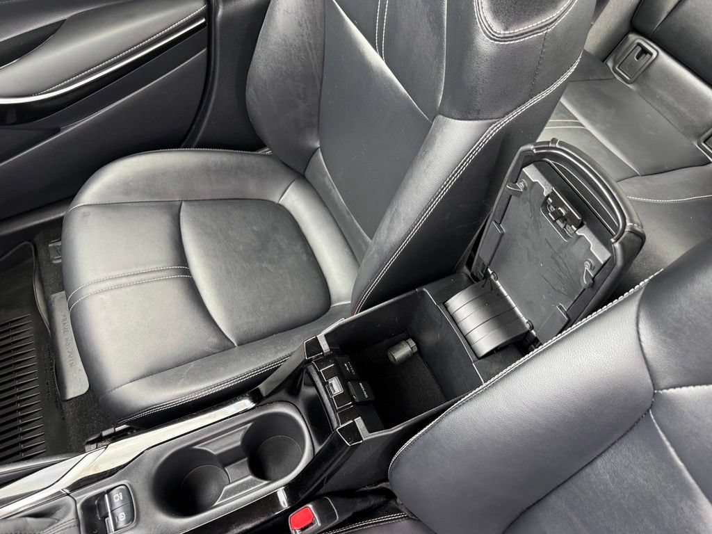 Used 2020 Toyota Corolla XLE FWD image 26