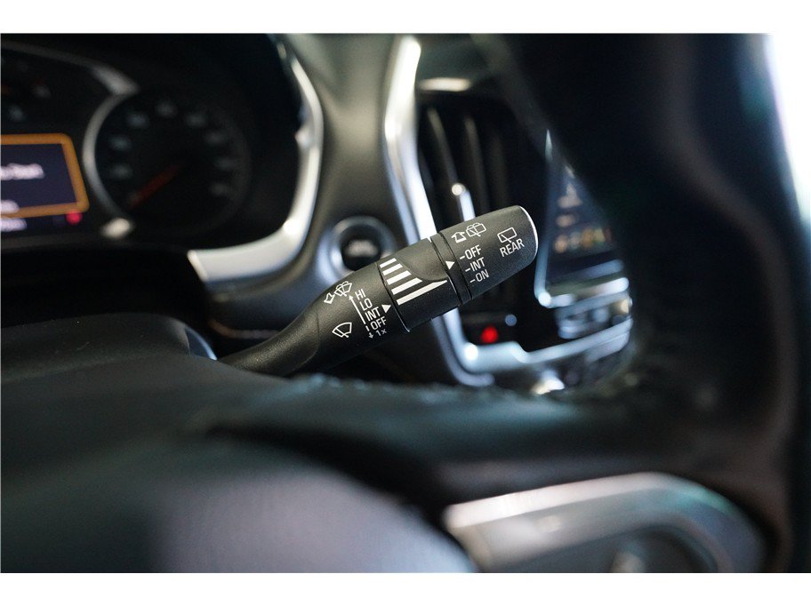 Used 2020 Chevrolet Traverse LT FWD image 24
