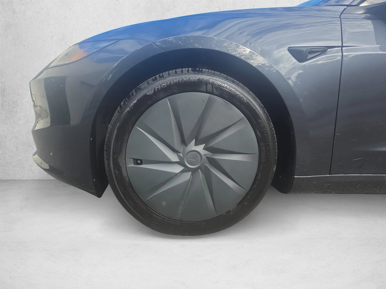 Used 2026 Tesla Model 3 RWD image 9