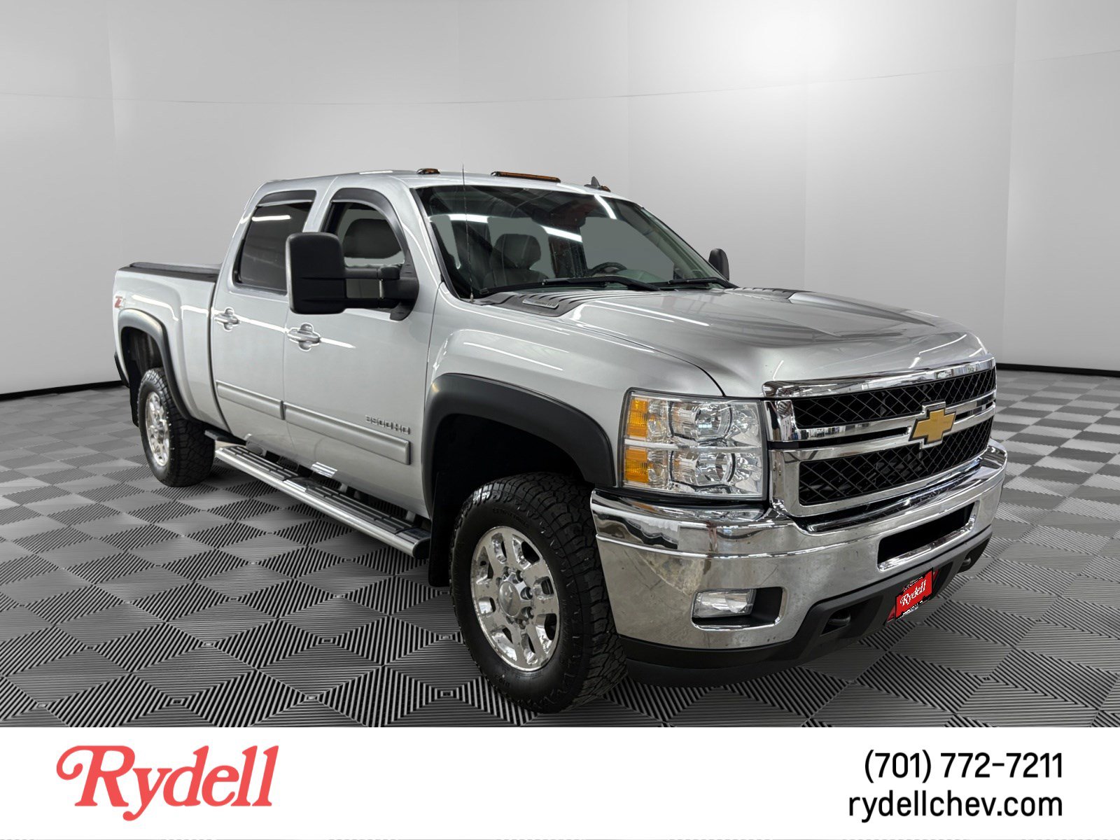 Used 2014 Chevrolet Silverado 3500 LTZ w/ Suspension Package, Off-Road AWD/4WD image 7
