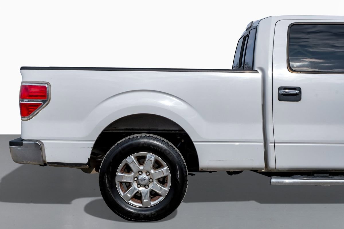 Used 2014 Ford F150 XLT w/ Equipment Group 302A Luxury image 6