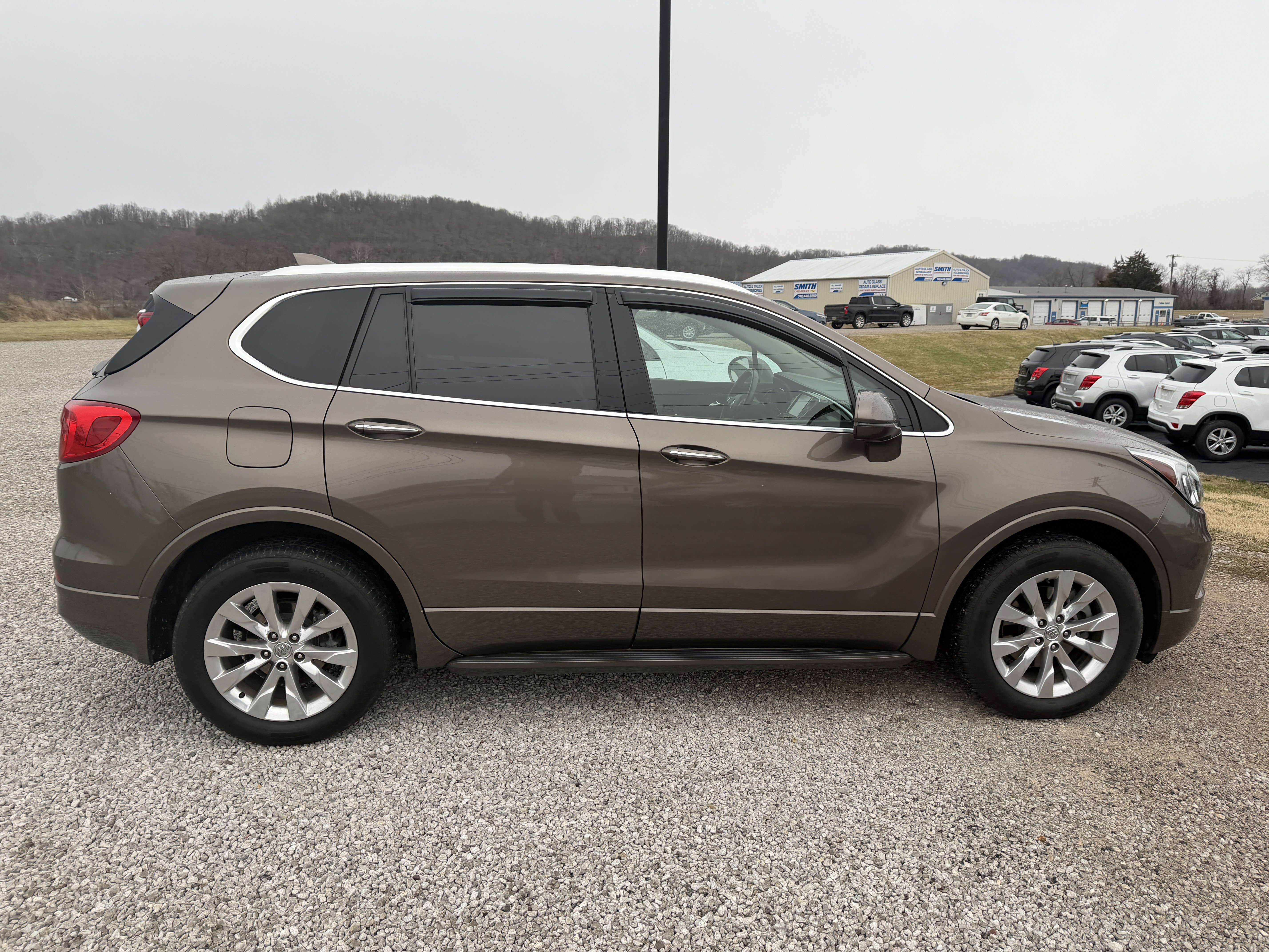 Used 2017 Buick Envision Essence image 6
