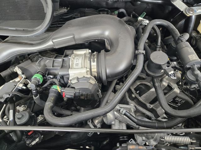 New 2025 Ford Transit 250 Low Roof image 22