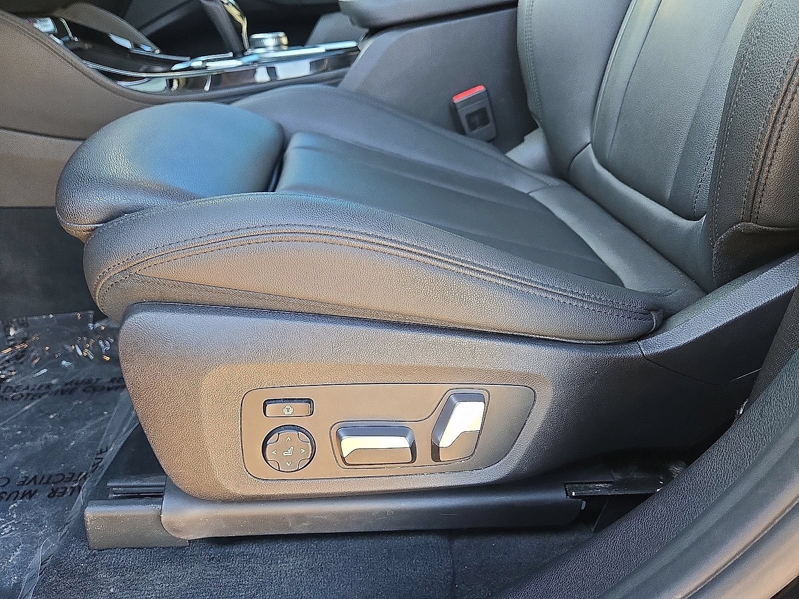 Used 2019 BMW X4 M40i w/ Driving Assistance Package AWD/4WD image 25