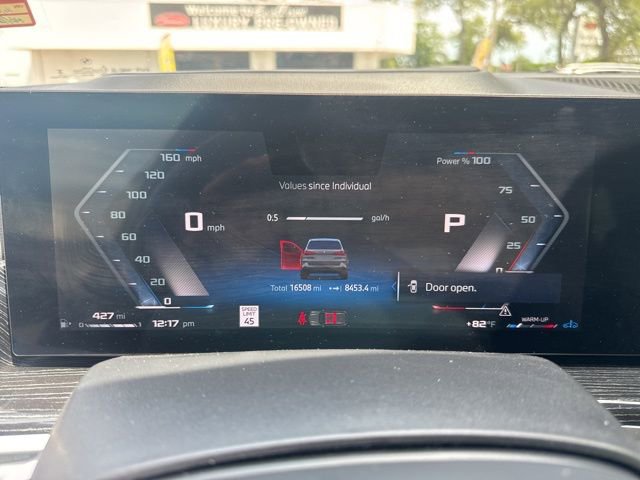 Certified 2025 BMW X5 M60i w/ Climate Comfort Package image 9