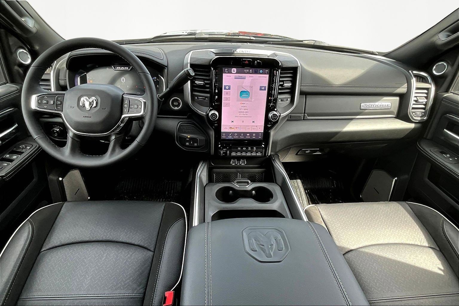New 2026 RAM 4500 4x4 Crew Cab DRW image 10
