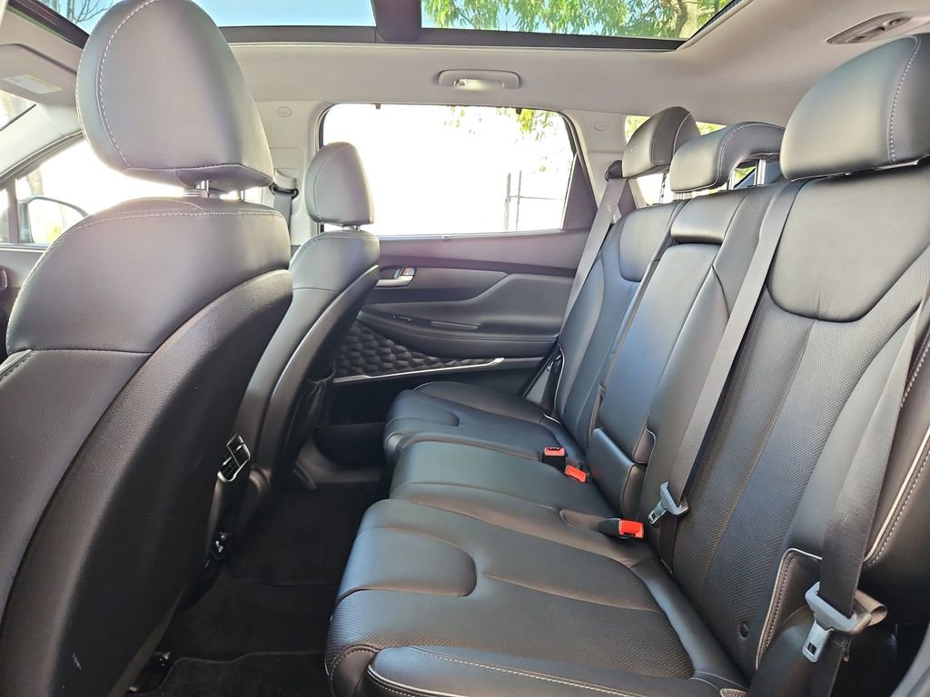 Used 2023 Hyundai Santa Fe Limited w/ Cargo Package image 30