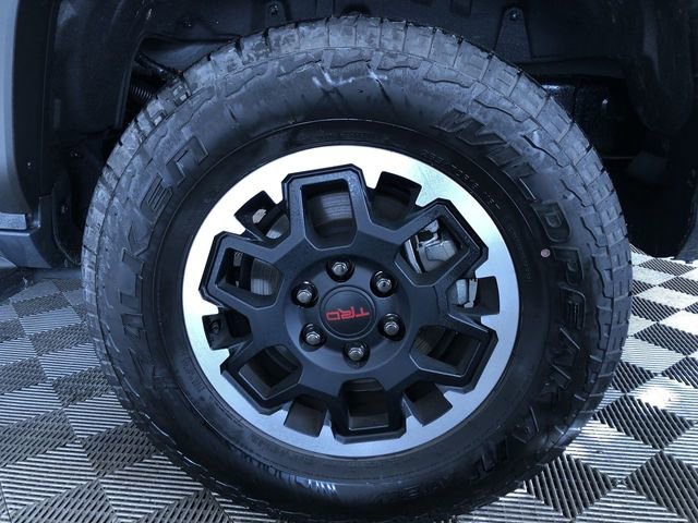Certified 2025 Toyota 4Runner TRD Off-Road image 16