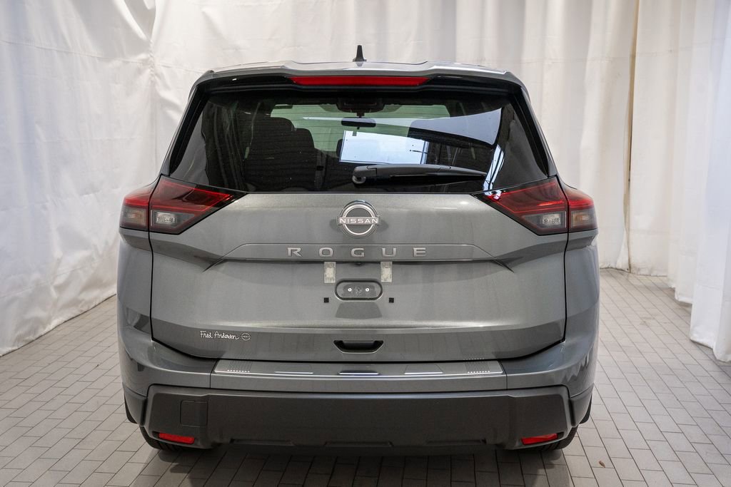 New 2026 Nissan Rogue SV image 5