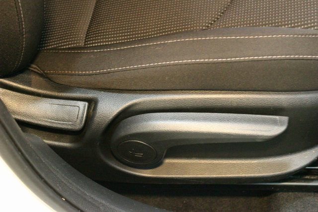 Used 2020 Kia Forte LXS image 9