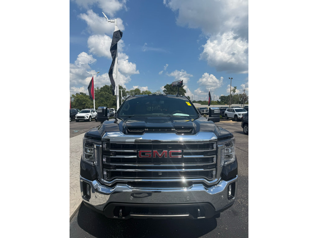 Used 2022 GMC Sierra 2500 SLT w/ SLT Premium Package AWD/4WD image 2