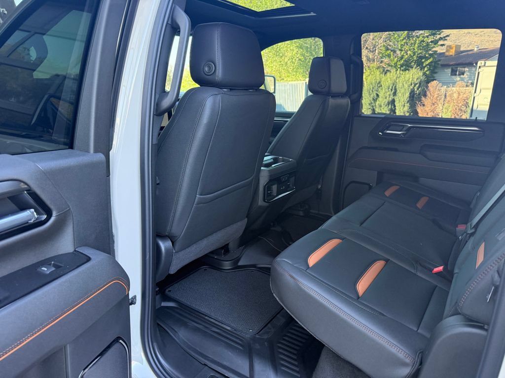 Used 2026 GMC Sierra 2500 AT4 w/ AT4 Premium Plus Package AWD/4WD image 35