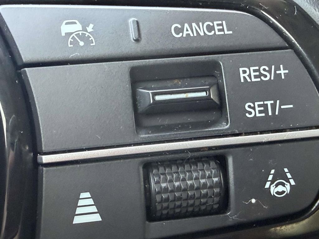 Used 2024 Honda Accord Touring image 23