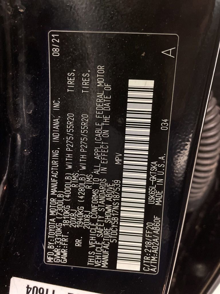 Used 2022 Toyota Sequoia TRD Sport AWD/4WD image 31