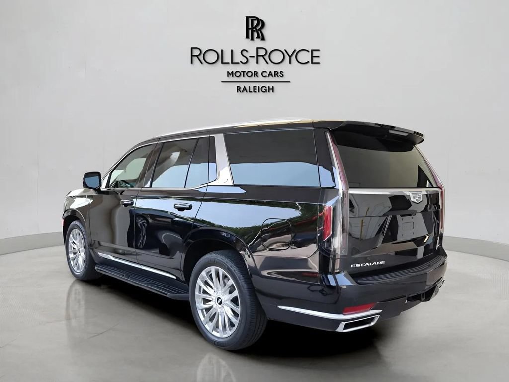 Used 2021 Cadillac Escalade Premium Luxury w/ Driver Assist Tech Package AWD/4WD image 6